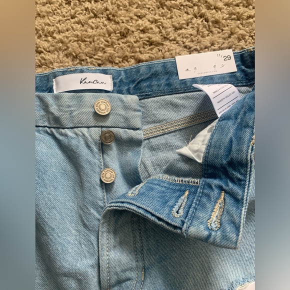 Light-washed Distressed Denim Jean Shorts, Size 29 - Picture 2 of 7